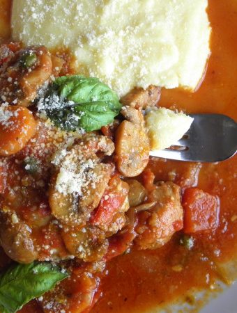 Chicken Cacciatore with Soft Polenta - perfect comfort food with so much flavor. | @tasteLUVnourish on tasteloveandnourish.com