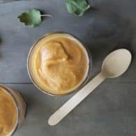 Pumpkin Pie Smoothie - If you're looking to satisfy that pumpkin pie craving without the fat or calories…this is your smoothie! | @tasteLUVnourish