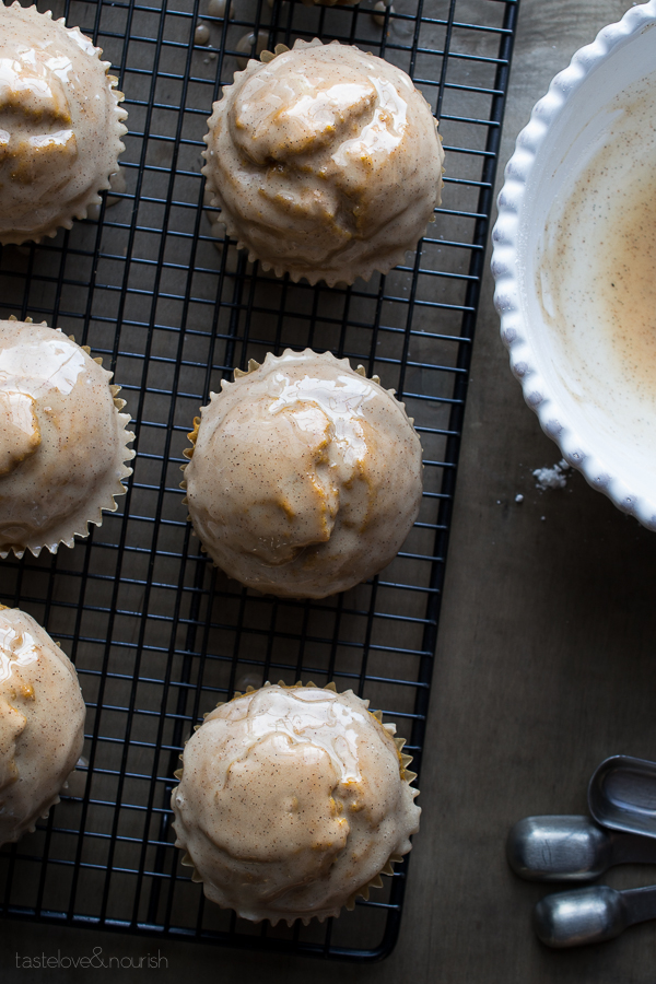 Maple Spice Glazed Pumpkin Muffins | @tasteLUVnourish | #pumpkin #muffins #fall #plantprotein @lovemysilk