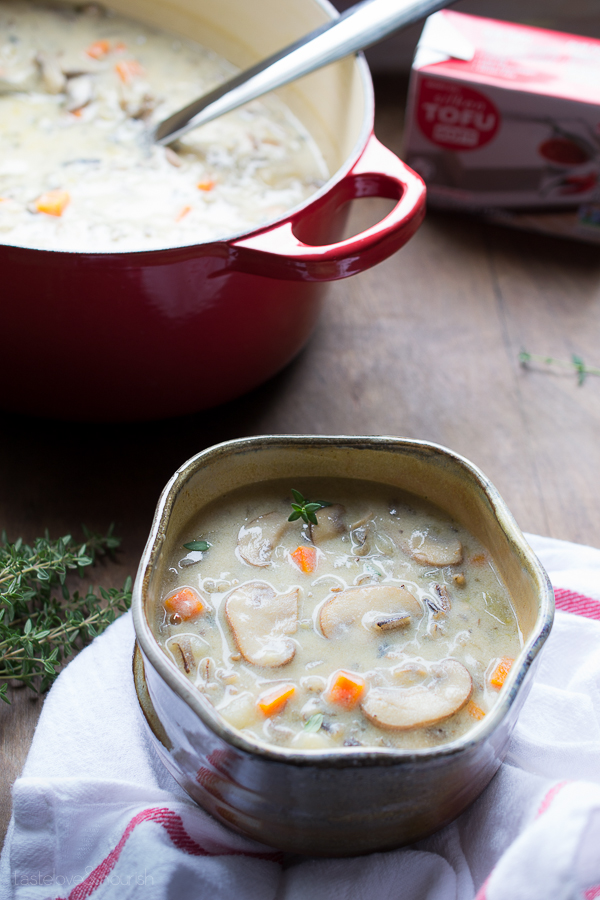 Mushroom and Wild Rice Soup | @tasteLUVnourish | #soup #healthy #mushrooms