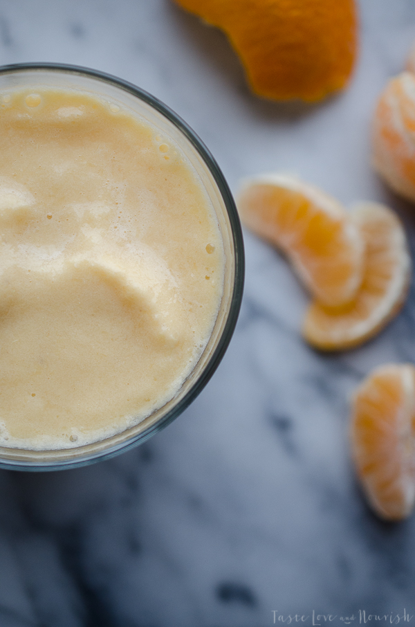 This Mandarin Orange Creamsicle Smoothie recipe is so delicious! It's thick, frosty and tastes like dessert! No added sugar and under 85 calories each! | @tasteLUVnourish
