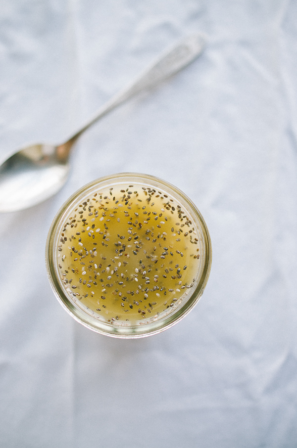 Superfood Vinaigrette - this recipe is so easy and loaded with healthy superfoods to amp-up any salad! @tasteLUVnourish