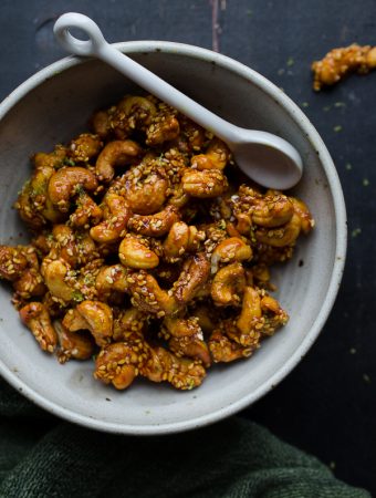 Sweet, spicy and a bit tangy, these Thai-inspired cashews are simply addicting! So easy! Whips up in minutes! @tasteLUVnourish
