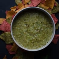 This simple Salsa Verde is deliciously tangy, spicy and smokey. This is such an easy and versatile recipe! @tasteLUVnourish