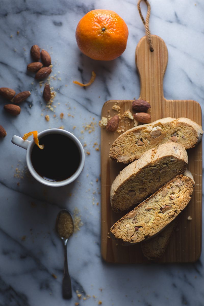 If you've been searching for a biscotti with the perfect texture…not too hard, not too soft, but absolutely just right, bookmark this Almond Olive Oil Biscotti recipe right now! Along with its great crunch, this biscotti is made with olive oil, making this sweet recipe even better! From @tasteLUVnourish #biscotti #almond #oliveoil #orange #easy #recipe